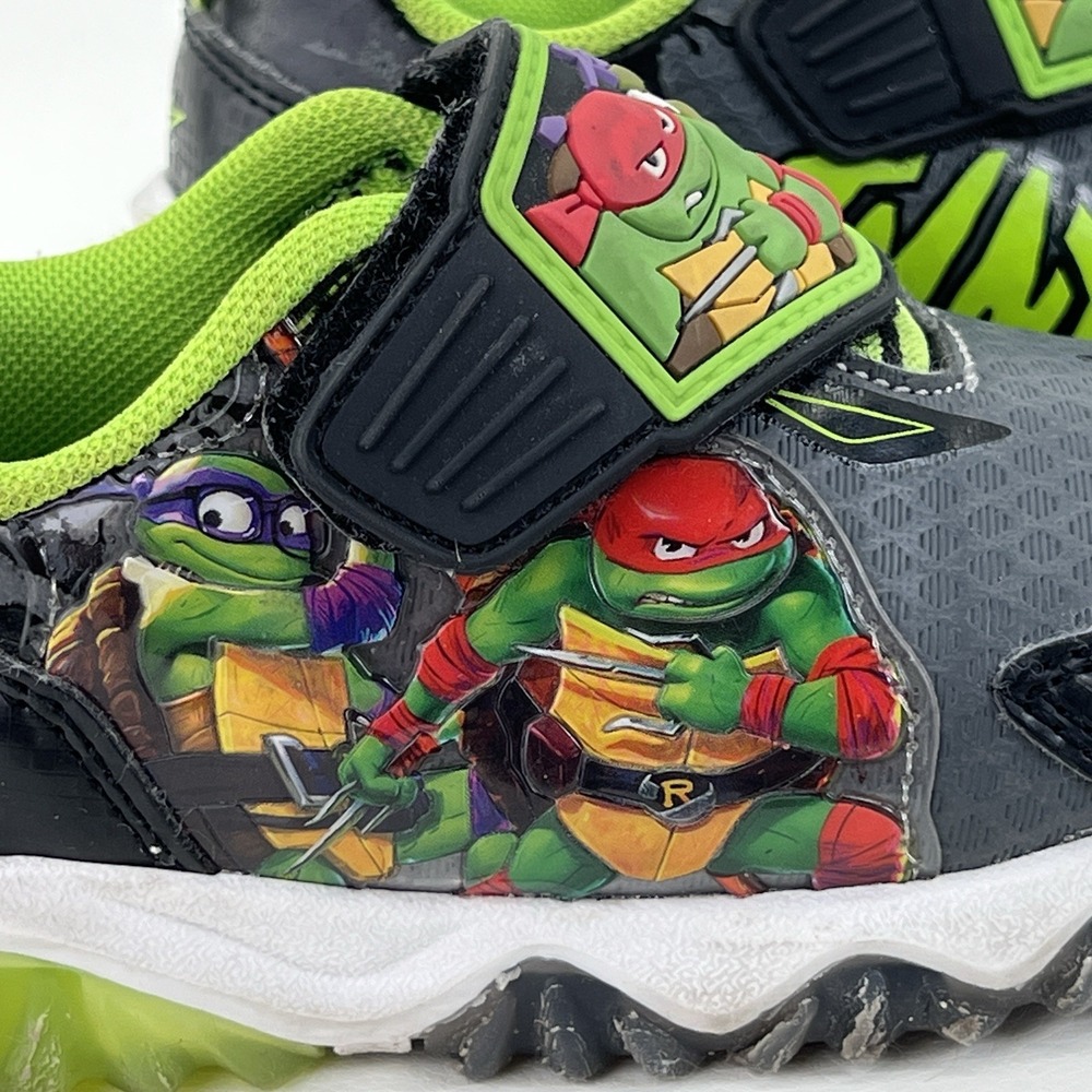 Boys Toddler & Little Kid Teenage Mutant Ninja Turtle TMNT Light up Shoes Size 9 - Picture 3 of 10